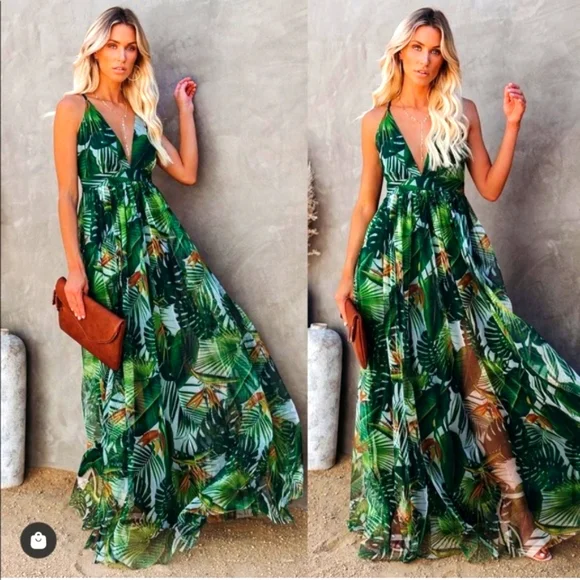 Vici Green Leaf Print Maxi Dress - Picture 1 of 3